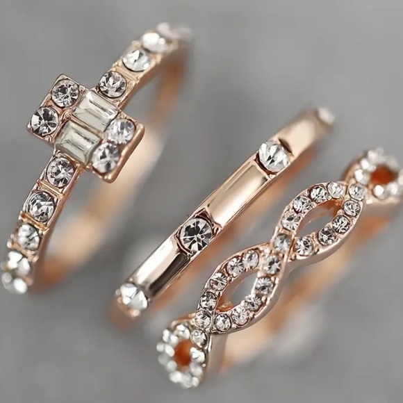 3-Piece Set, 18k Rose Gold Plated Stacking Rings With zirconia - Picture 1 of 6